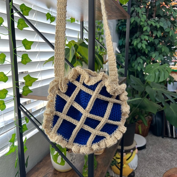 LIKE TO BE NOTIFIED FOR LIVE SHOWS - Picture 6 of 15